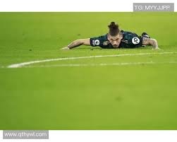 官方：35岁前皇马、皇家社会中场伊利亚拉门迪加盟港超杰志