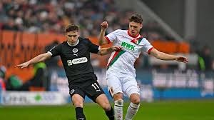 简直令人叹为观止，11年前的今天，拉姆塞打进了欧冠历史上最伟大的进球之一