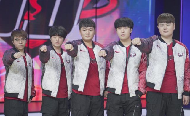 外媒头条封 外媒头条封