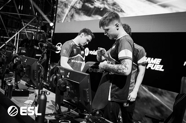 下深刻的沟 下深刻的沟